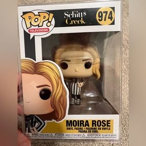 New in box Moira Rose #974 -Schitt’s Creek Pop! TV Vinyl Figure